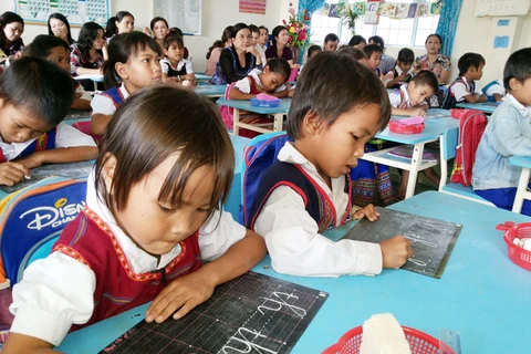 越南重视少数民族越南语教学工作