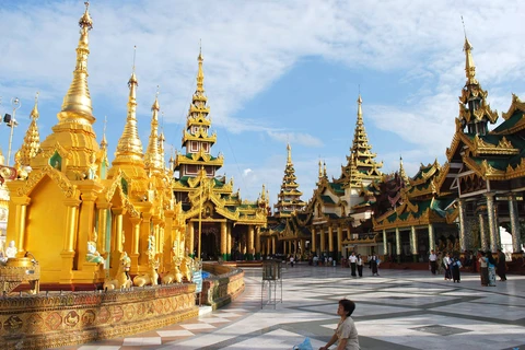 老挝大力发展旅游业