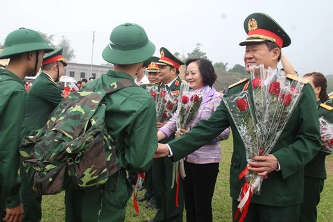 越南安沛省举行2019年度新兵入伍欢送仪式