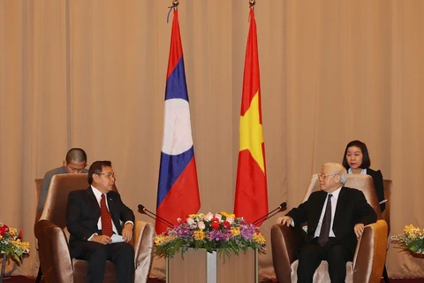 越共中央总书记、国家主席阮富仲会见老挝建国阵线中央委员会代表团