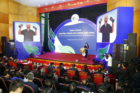 阮春福出席越南健康项目启动仪式