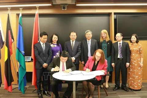 越南与澳大利亚加强促进人权教育内容的合作
