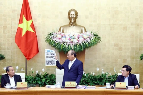 越南政府总理阮春福：尽最大努力促进经济增长