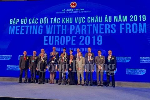 越南加强与欧洲地区各伙伴的对接