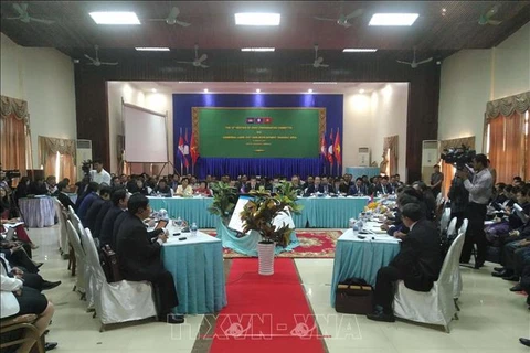 越南、老挝和柬埔寨共商破解边贸发展瓶颈的措施