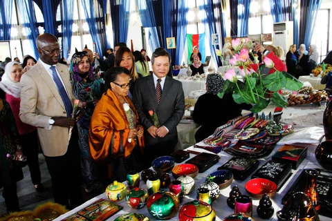 越南文化亮相阿尔及利亚