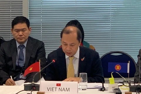 越南与新西兰外交部第11次政治磋商在新西兰举行