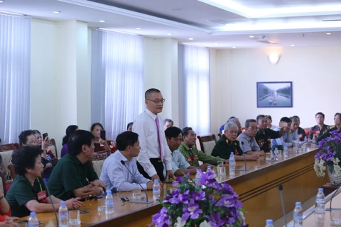 公祭英烈活动在越南西宁省和柬埔寨举行 