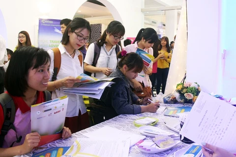 北江省为年轻创业者注入动力