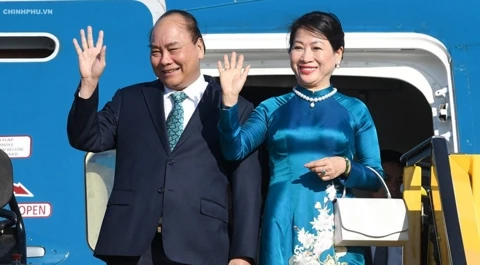 越南政府总理阮春福即将对罗马尼亚和杰克进行正式访问