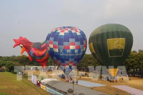 颇具特色的2019年顺化热气球节举行