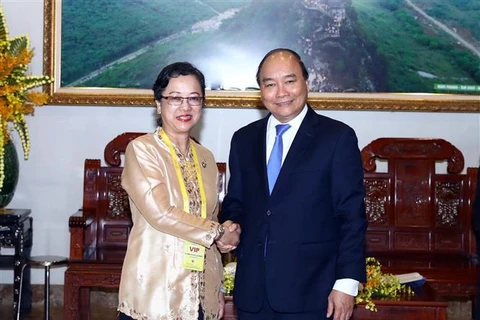 越南政府总理阮春福会见联合国副秘书长