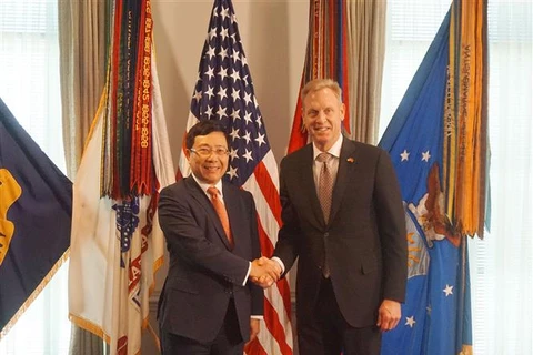 越美两国将继续促进经贸、投资和防务合作