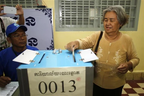 柬埔寨超过99%选民参加第三届首都省市县区理事会选举
