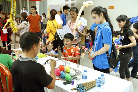 国际儿童节庆祝活动在越南全国各地纷纷举行 
