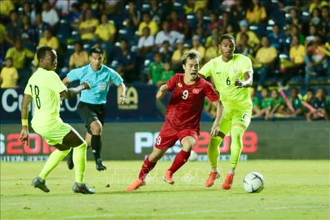 2019年泰国王杯友谊赛：在点球大战输给库拉索 越南获得第二名