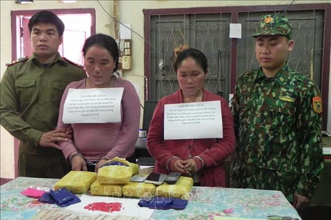 山罗省抓获私藏毒品的三名老挝籍犯罪嫌疑人