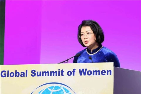 越南国家副主席邓氏玉盛率团出席第 29 届全球妇女峰会