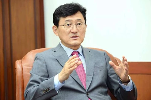 韩国承诺以明确的愿景和政策加强与东盟的关系