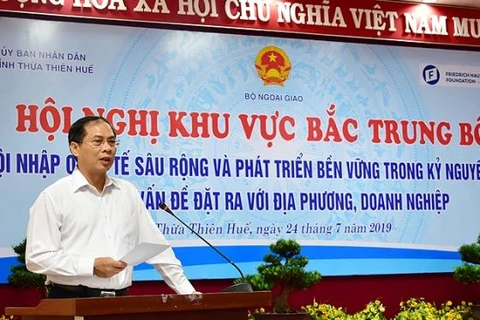 越南中部以北地区融入国际社会会议在承天顺化省举行