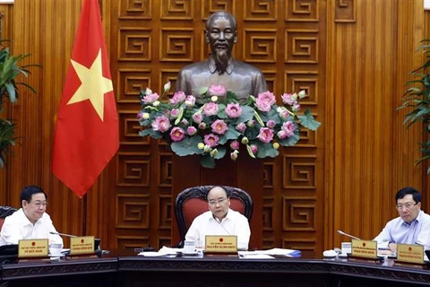 越南政府常务委员会就重点经济区的发展召开会议