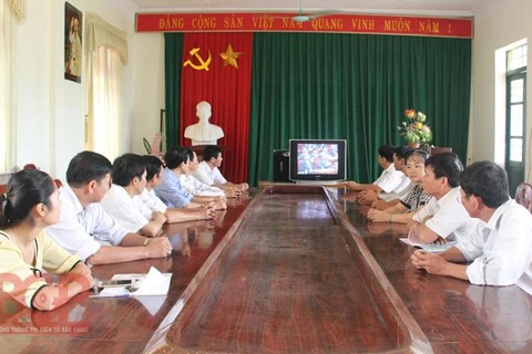 越南北江省着重提高基层党组织生活及党员质量
