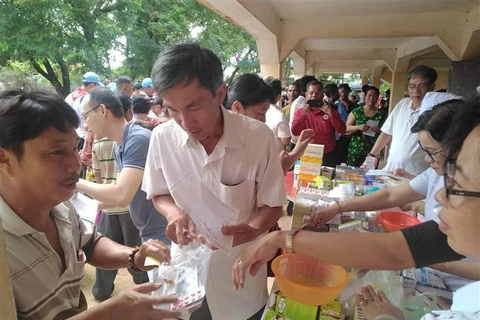 西宁省医生为柬埔寨贫困人口提供免费服务