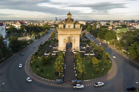 世行对老挝经济增长预期持乐观态度
