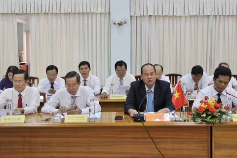 越南安江省和柬埔寨甘丹省促进边贸往来