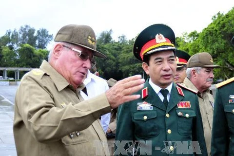 古巴革命武装力量部第一副部长兼总参谋长即将对越南进行正式访问