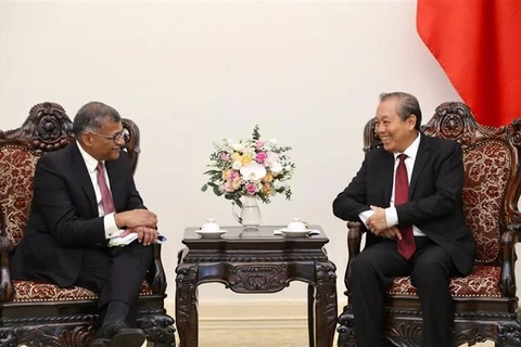 越南政府副总理张和平会见新加坡首席大法官