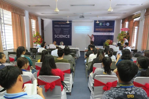  2019年第二届环境与畜牧国际学术研讨会在芹苴举行