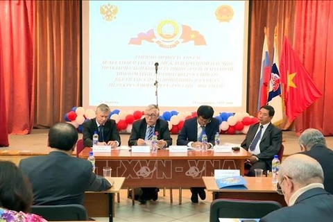 民间外交在越俄关系发展中起着重要的作用