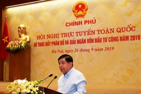 计划与投资部部长：公共投资资金拨付工作仍是越南经济的“灰点”