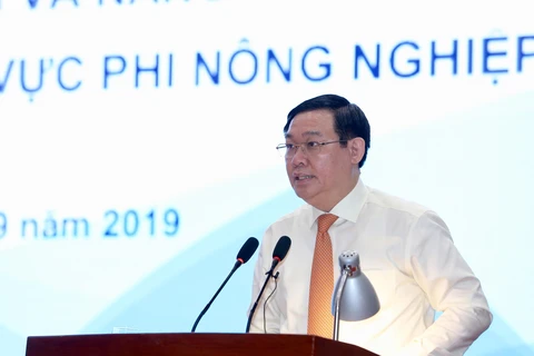 王廷惠副总理：非农集体经济取得长足进展
