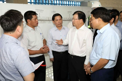 政府副总理郑廷勇：立即完善相关手续 将吉灵—河东城铁投入运营