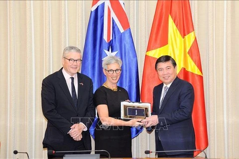 胡志明市和澳大利亚维多利亚州加强创新创业合作