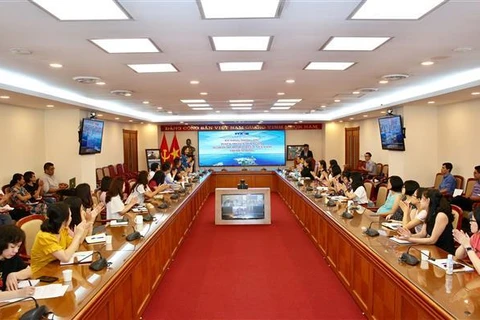 越通社就越南在东海的权益的对外通讯报道工作举行座谈会
