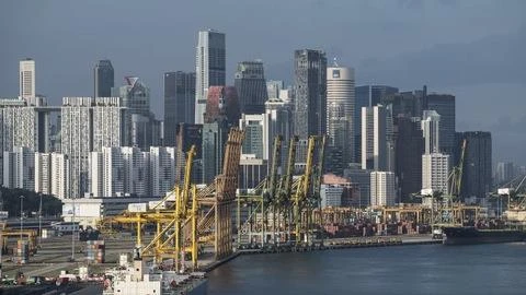 新加坡总理李显龙表示2019年新加坡经济将略有所增长