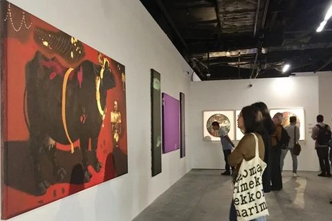 亚洲优秀画家的作品展在河内举行