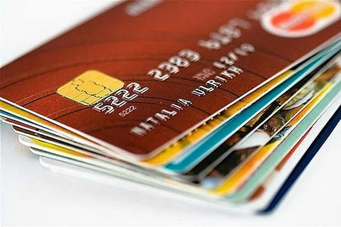 越南商业银行力争2021年将7000万张银行磁条卡换成芯片卡