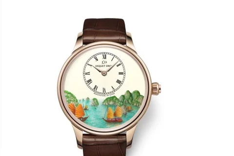 瑞士表雅克德罗即将推出一款盘面有下龙湾美景的独家特别版腕表