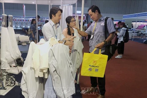 关于纺织与皮革工业产业的展览会在胡志明市开幕