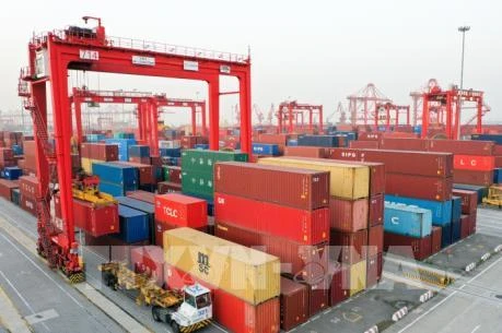 中国与印尼签署总值25亿美元的货物进口合同