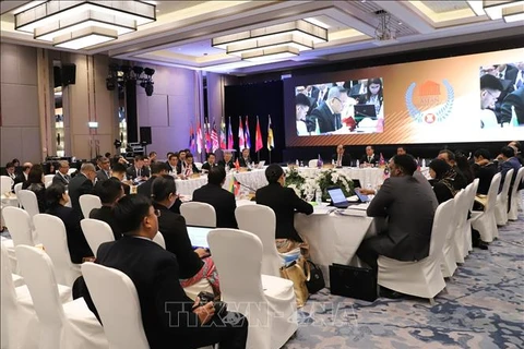 东盟首席法官理事会第七次会议：加快推进技术应用