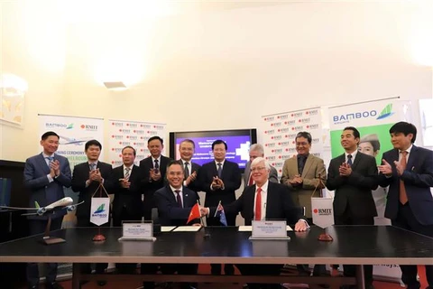 越竹航空公司促进河内-墨尔本直达航线的开通 
