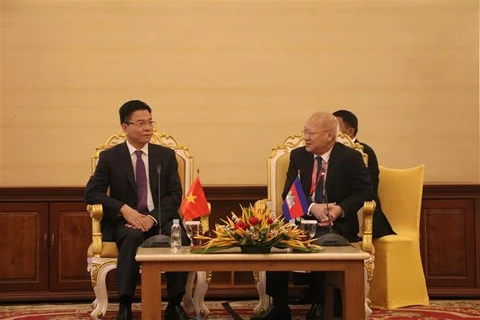 越南强化边境各省与柬埔寨之间司法合作的重要性