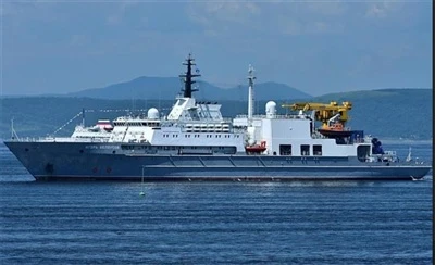 俄罗斯海军救援船访问金兰国际航空港