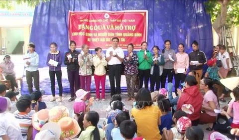越南红十字会力争为贫困人口送上150万份慰问品