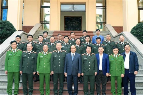 政府总理阮春福出席中央公安党委会议